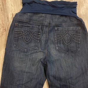 4 for $20 Maternity Capri Jeans size M